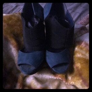 Jessica Simpson hills